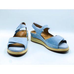 260412 BLAUW